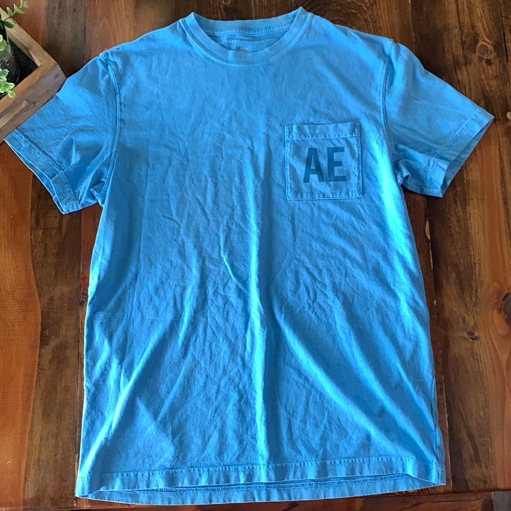 American Eagle T-shirt